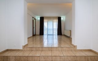 Apartament în vilă - Acces independent - Investiție & business - Nicolae Dobrin - Poză 16