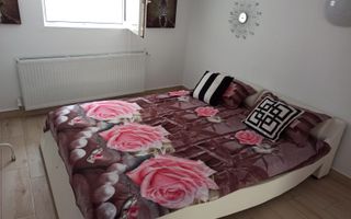 Apartament la casa 3 camere-curte-piscina-foisor-Zona Podul Jelnei - Poză 2