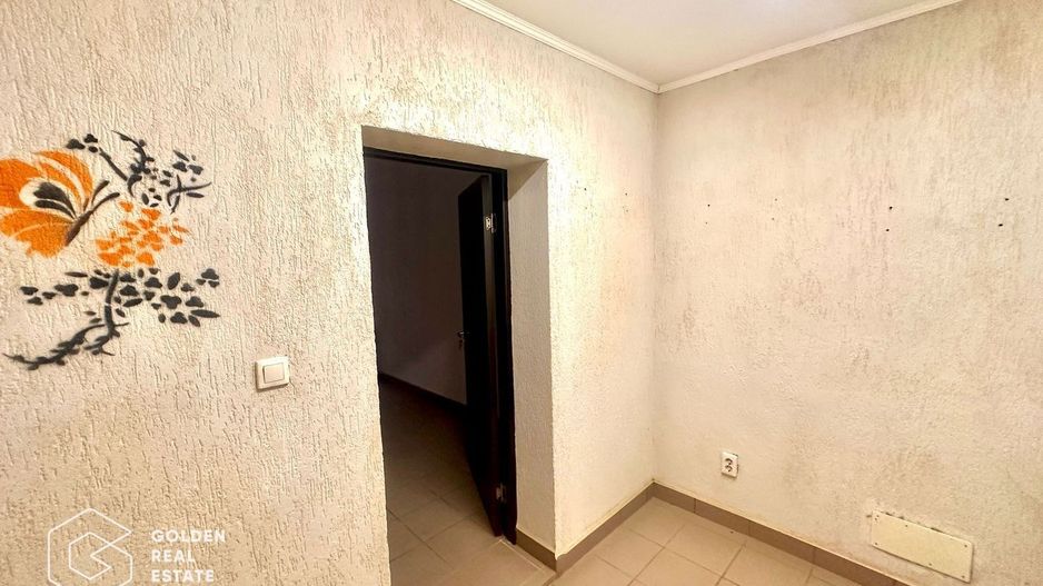 Spatiu comercial ultracentral, 3 camere, pretabil cabinet, salon infrumusetare - Poză 8