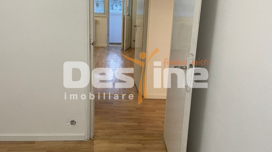 Apartament 3 camere semidecomandat , Bd. 1 Mai ,Sector 6 , - Poză 5