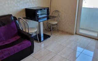 PF. apartament 1 camera Dec Bucium 42 mp 300 euro - Poză 4