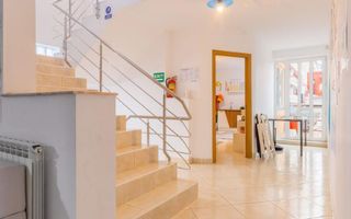 Vilă 15 camere | Piața Victoriei | Ideală clinică, after-school, birouri | Garaj - Poză 9
