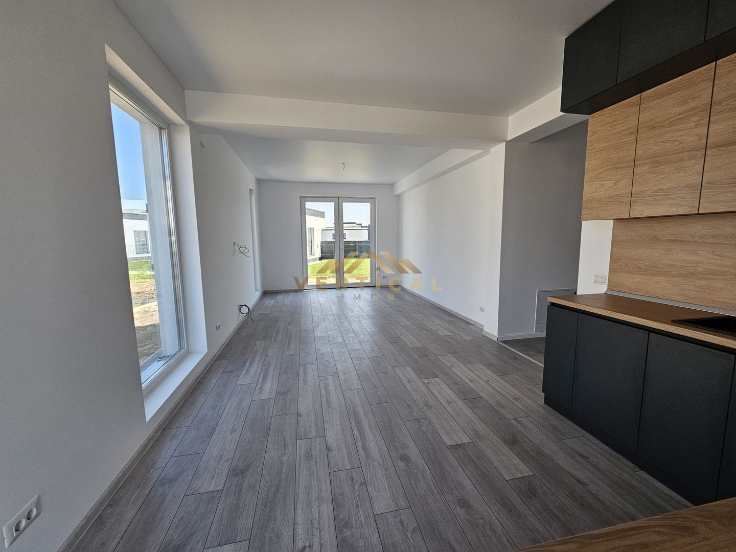 Casa de inchiriat partial mobilata si utilata - comuna Berceni - Poză 9