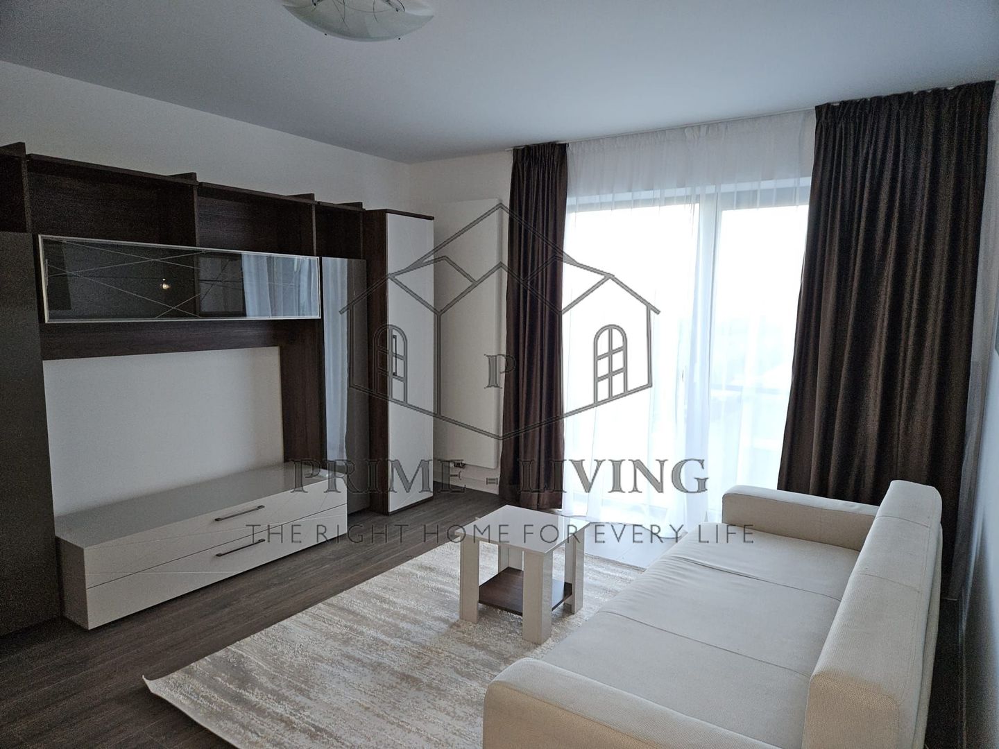 APARTAMENT SUPERB CU 2CAMERE LA INCHIRIERE IN COMPLEX IN ZONA AVIATIEI - Poză 1