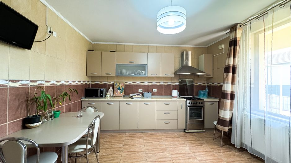 Vila Individuala cu 7 Camere | Teren 252 MP | Otopeni DN1- langa Lidl - Poză 6