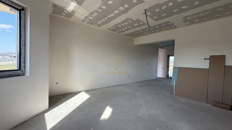 Casa 3 Dormitoare/Garaj/Terasa cu Teren Generos de  650MP - Poză 5