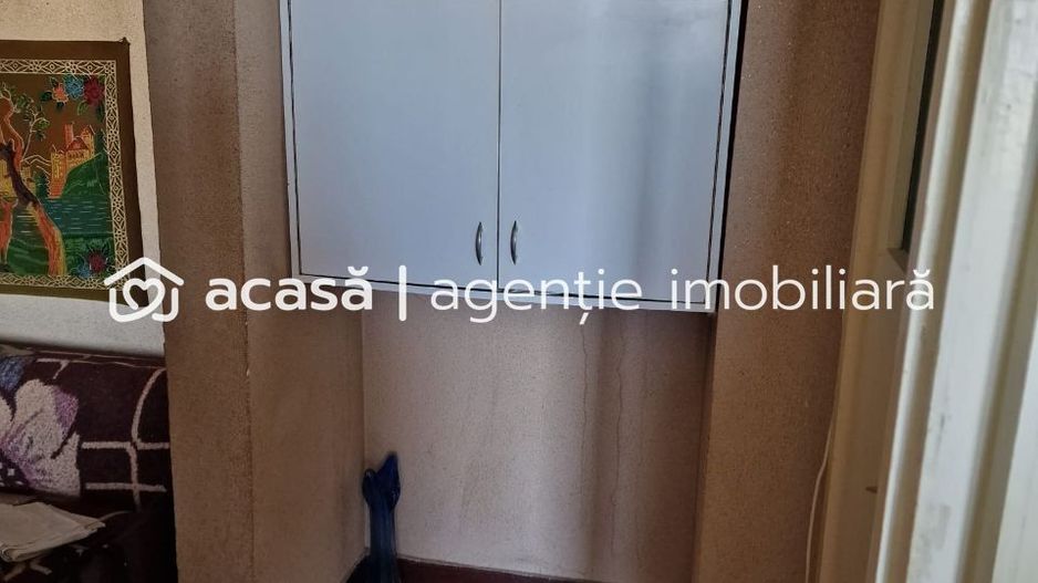 VÂNDUT Apartament cu 2 camere et.8 Vlaicu - Poză 4