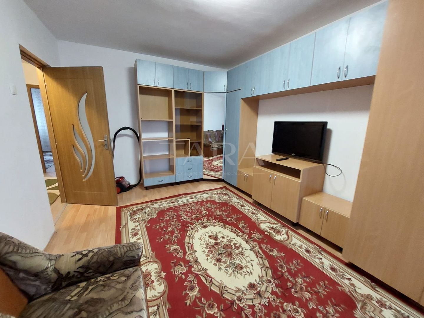 Apartament cu 3 camere decomandat de vanzare, zona Calea Florești. - Poză 6