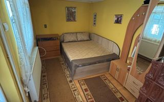 De Vânzare - Casă, Strada Griviței - Poză 7