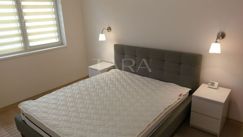 Apartament, curte privată, parcare subterană, zona Platinia. - Poză 5