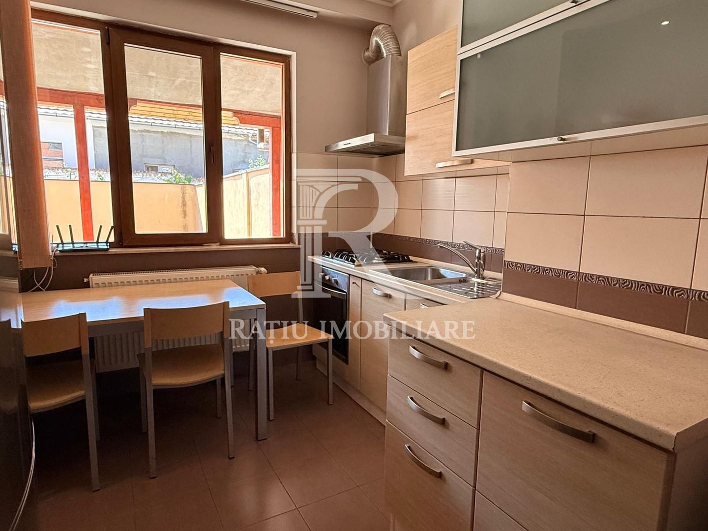 Casa cu 3 camere de inchiriat | Pet Friendly  | Zona Centrala - Poză 7