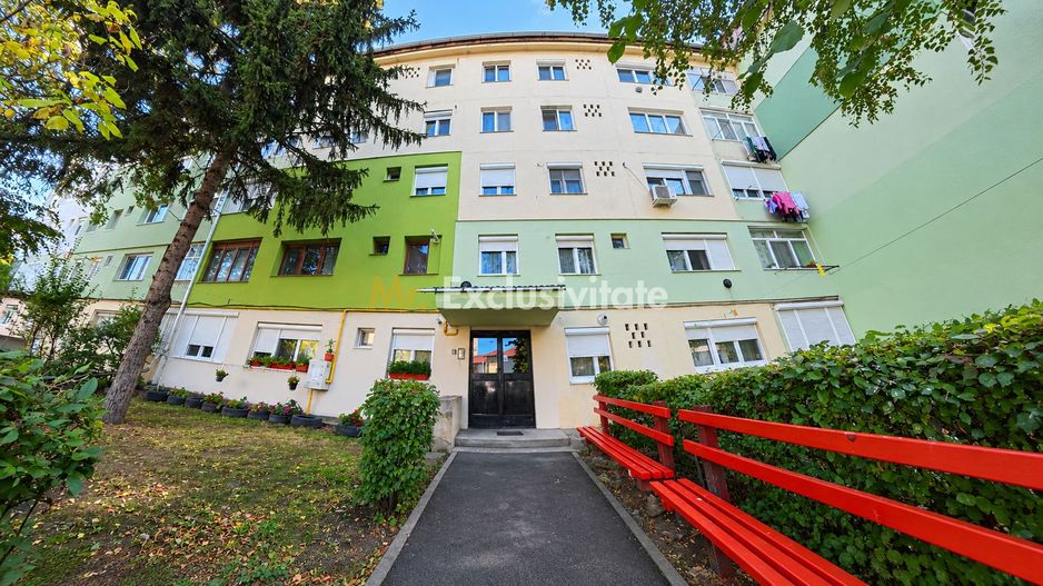 DE VANZARE APARTAMENT 2 CAMERE - Poză 11