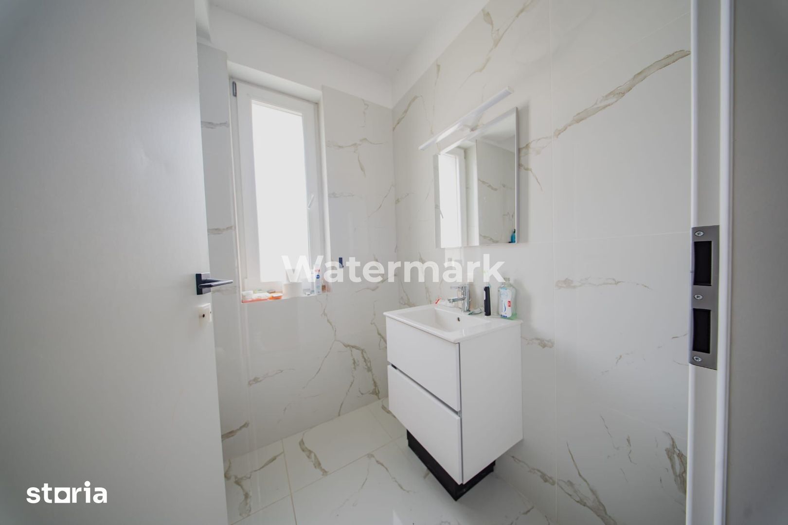 Casă cu 4 camere de închiriat, grădină 200 mp - Poză 7