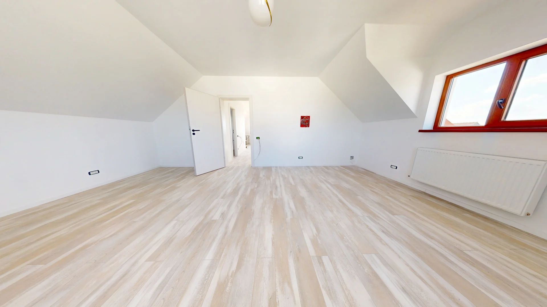 Vila cu arhitectura deosebita in Izvor-Tarlungeni - Poză 14