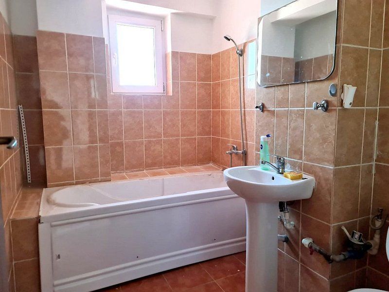 Apartament 2 camere, Micro 14 - Poză 3