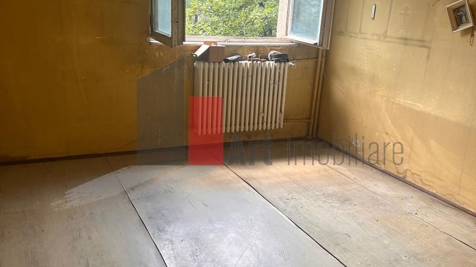 apartament 2 camere Drumul Taberei - Poză 3