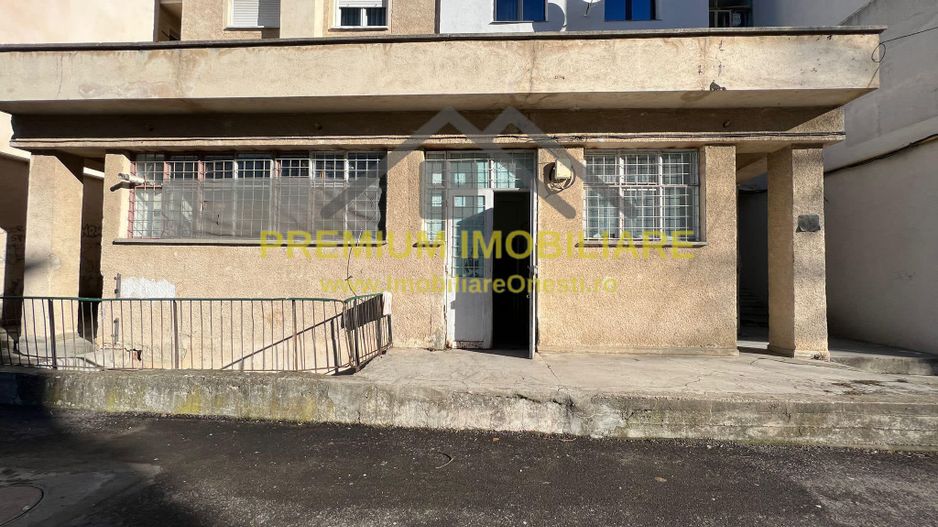 Spatiu Comercial de vanzare - Zona centrala Onesti - Poză 5