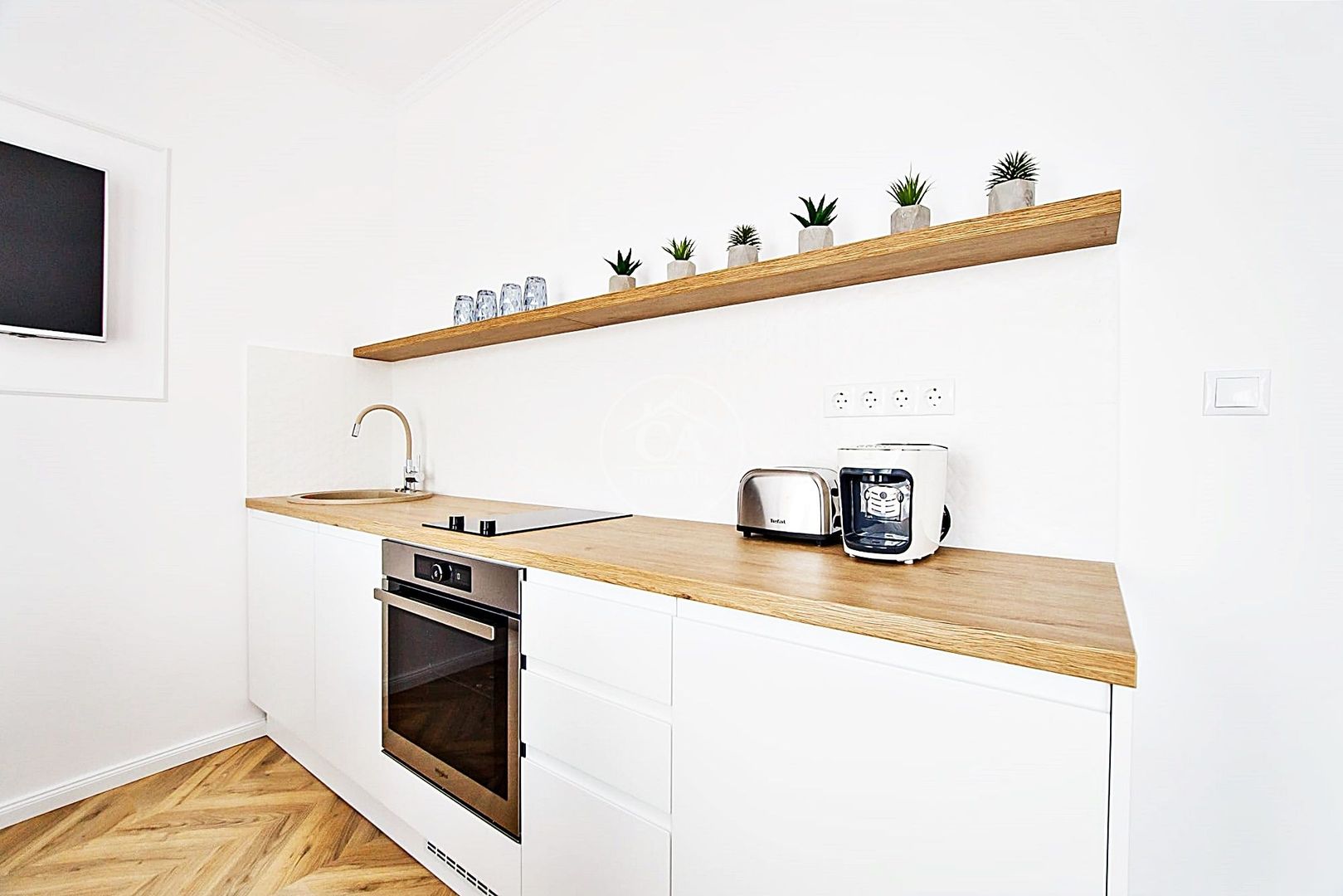 Apartament la casa, de inchiriat cu 2 camere in zona Centrala, Oradea - Poză 9