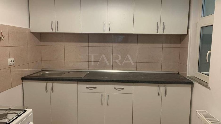 Apartament 2 camere de vanzare Central - Poză 1