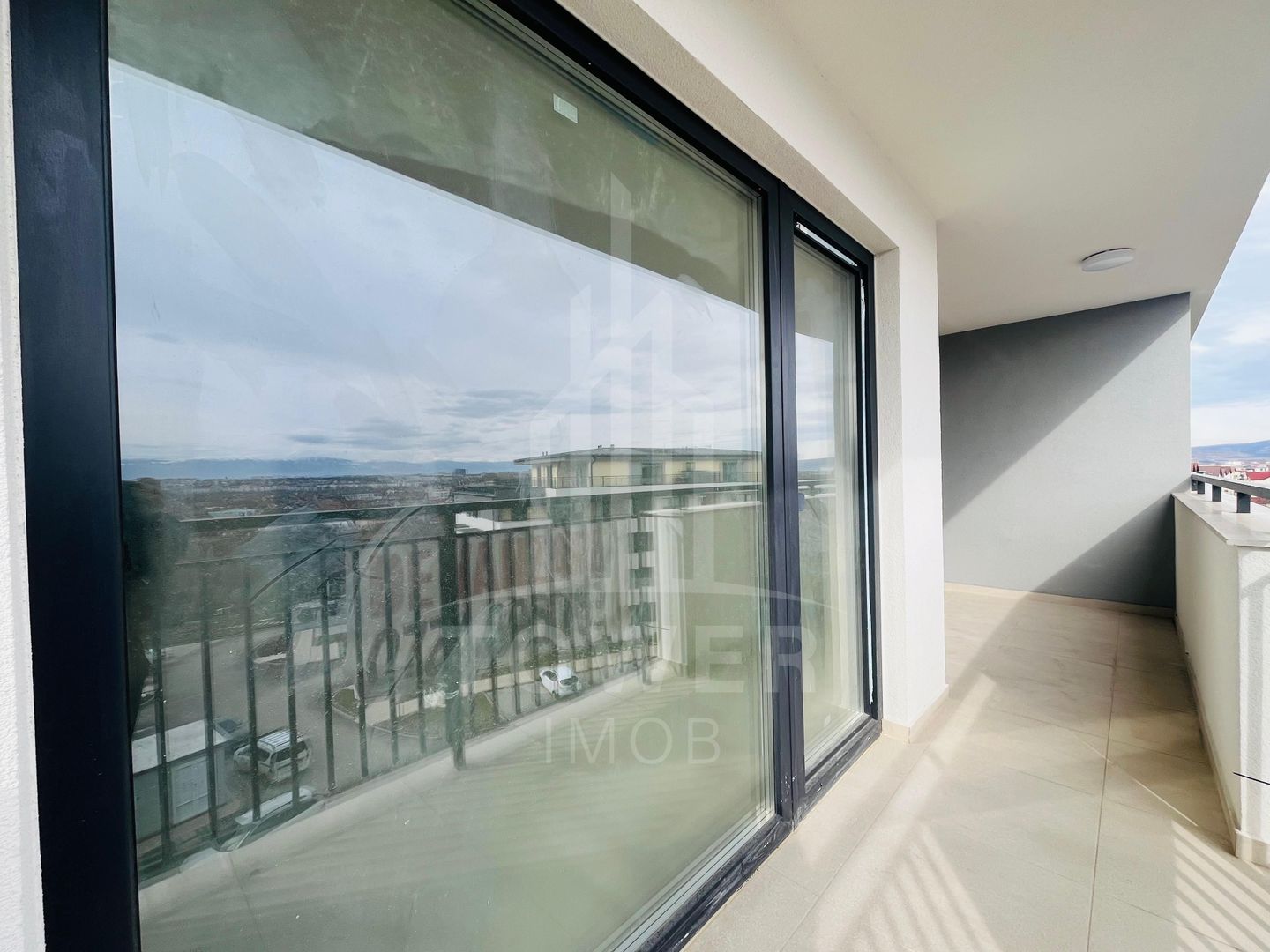 Apartament premium cu doua camere - Poză 2