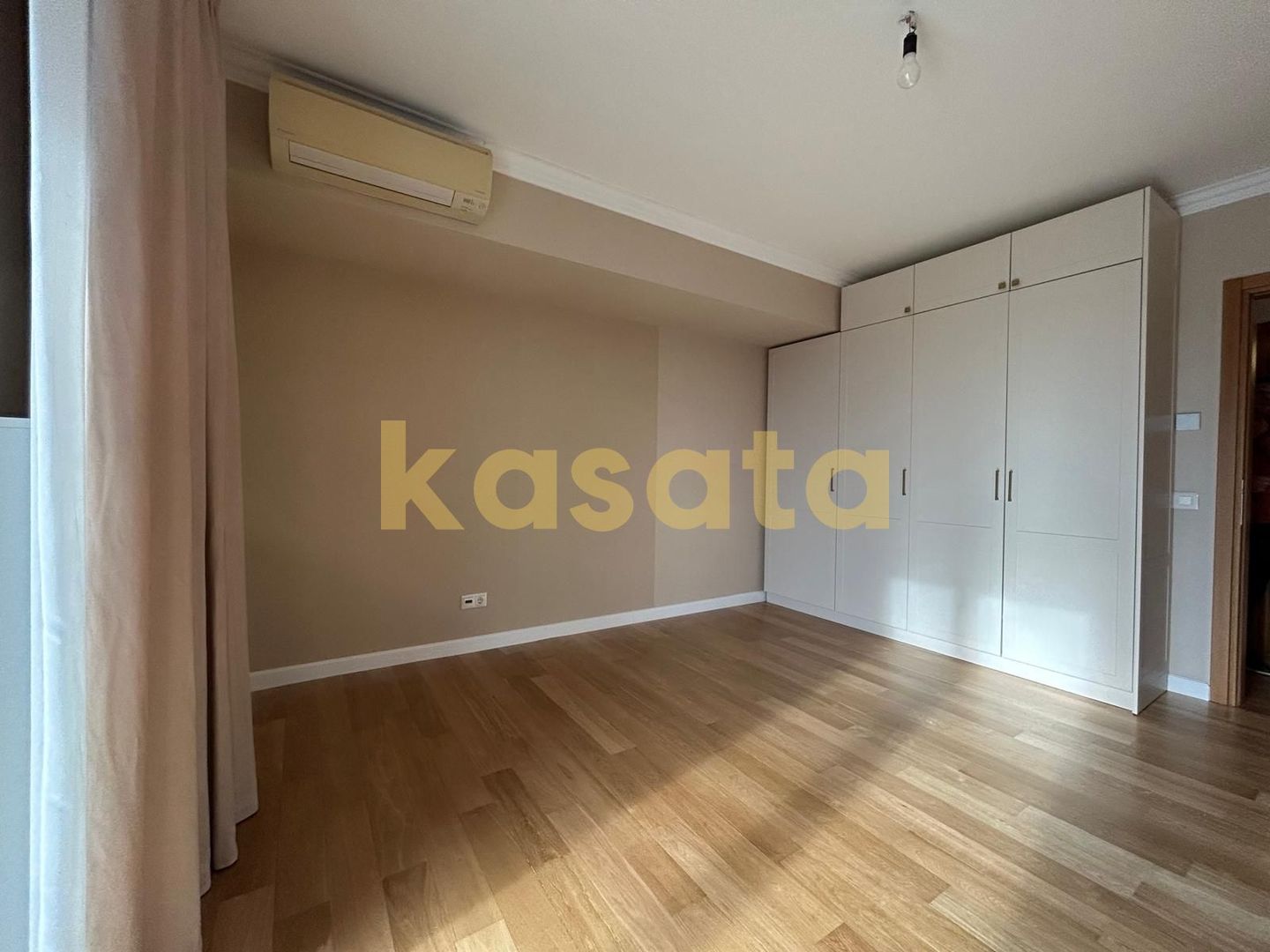 APARTAMENT | EXCLUSIVIST ÎN UPGROUND | TERASE CU VEDERE PANORAMICĂ - Poză 16