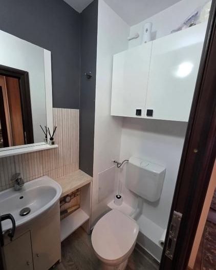 Girocului | 3 Camere | Etaj intermediar | Renovat | Mobilat si utilat - Poză 13