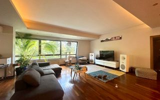 Apartament cu 4 camere *192mp* // Primaverii - Poză 2