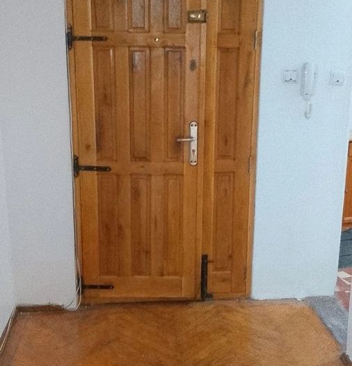 APARTAMENT NEMOBILAT SPATIOS METROU UNIVERSITATE - Poză 8