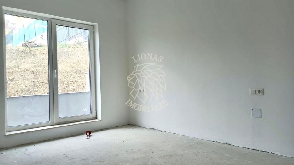 Casa Finisata 4 camere-teren 550 mp-curte amenajata-Valea Rusului - Poză 3