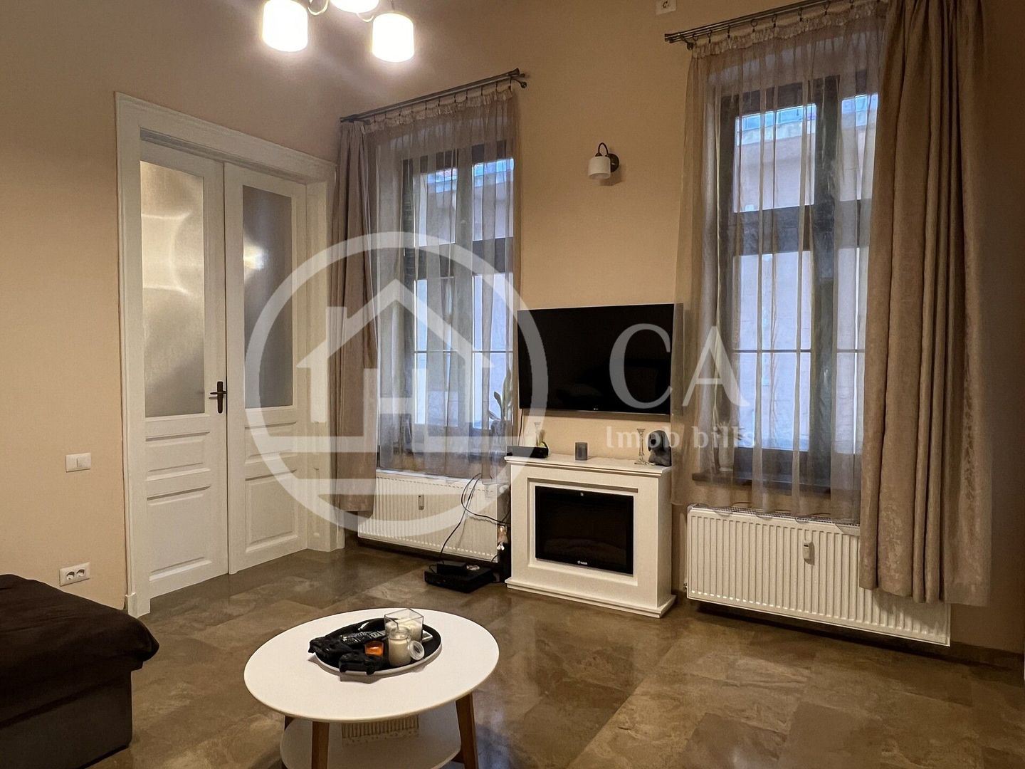 Apartament cu 2 camere de vanzare Ultracentral Oradea - Poză 7