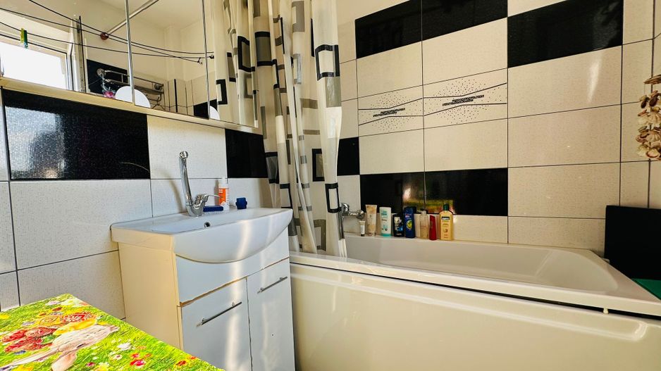 Apartament 4 camere - Dacia -  Strada Episcop Radu - Poză 13