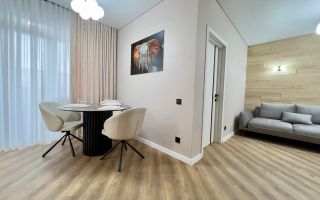 Vânzare, apartament, 2 camere, bd. Mircea Cel Bătrân, Ciocana - Poză 1