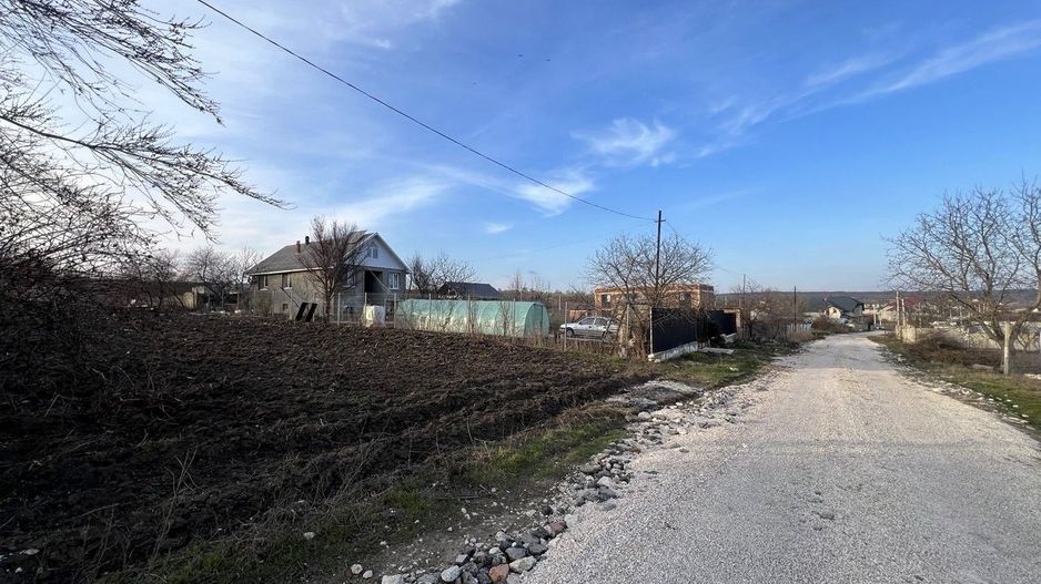 Teren 9,45 ari Ghidighici | 23 m fațadă | pentru construcții | 6 km de Chișinău - Poză 12
