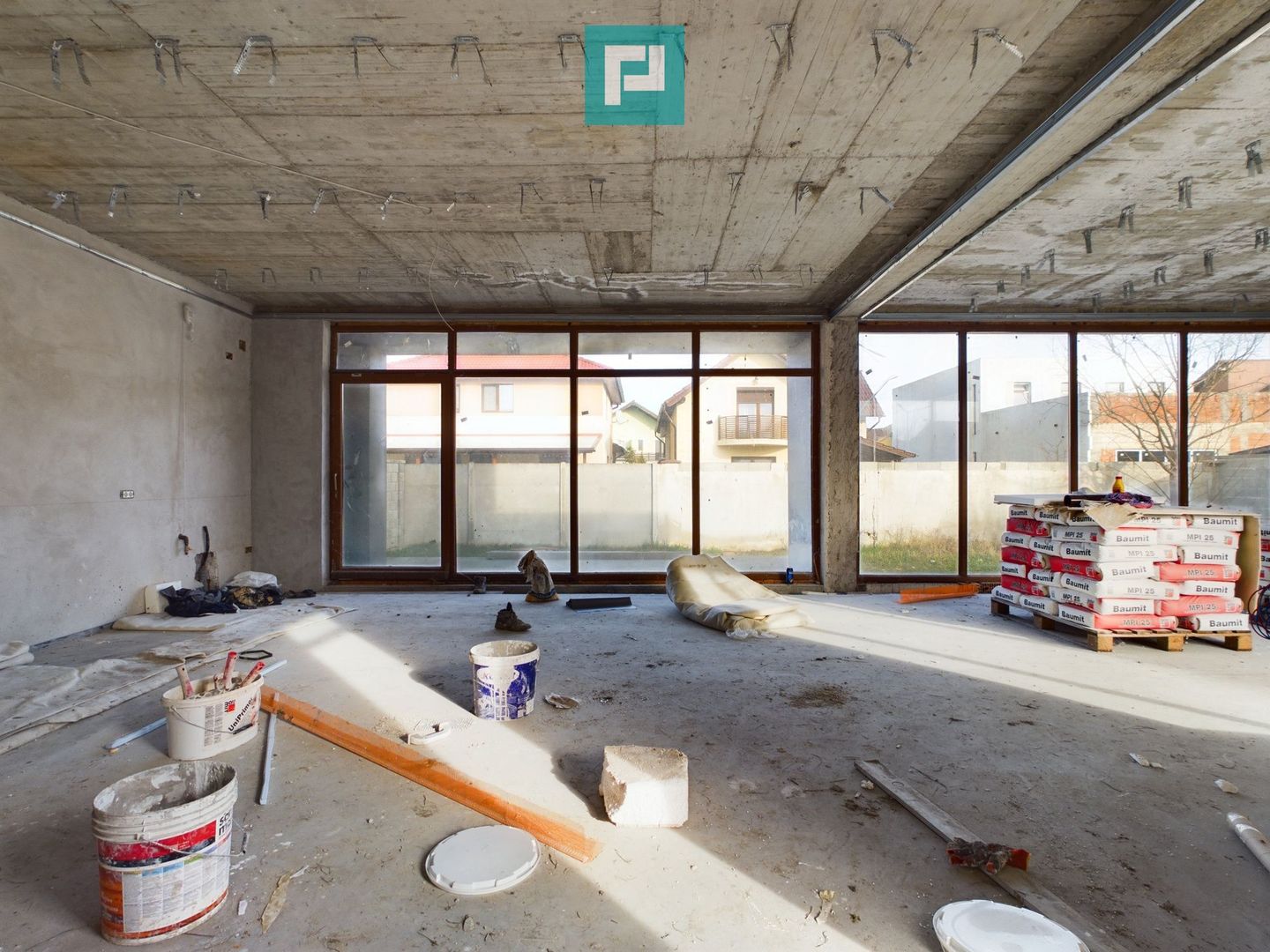 Vilă la gri în Via Carmina - Poză 5