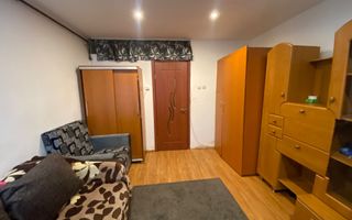 Garsoniera decomandata-21mp-Parter-mobilata -Zona Dragos Voda - Poză 3