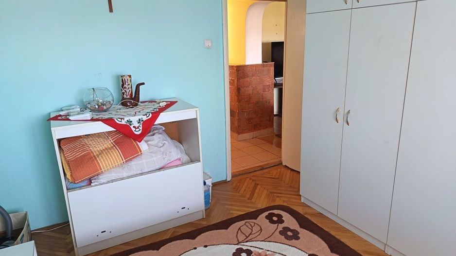 BRASADAS vinde ap 3 cam etaj 4. - Poză 6