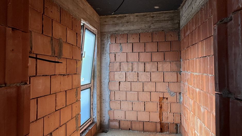 Vila individuala 4 camere Otopeni-23 August - Poză 12