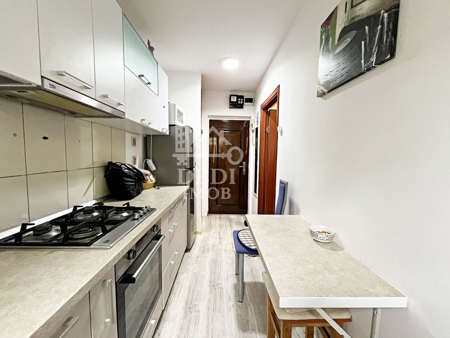 Apartament 2 camere de vânzare in zona Rogerius, Oradea - Poză 7