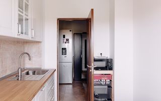 2 camere, renovat, etaj 7 – vedere panoramică către Lacul IOR - Poză 5