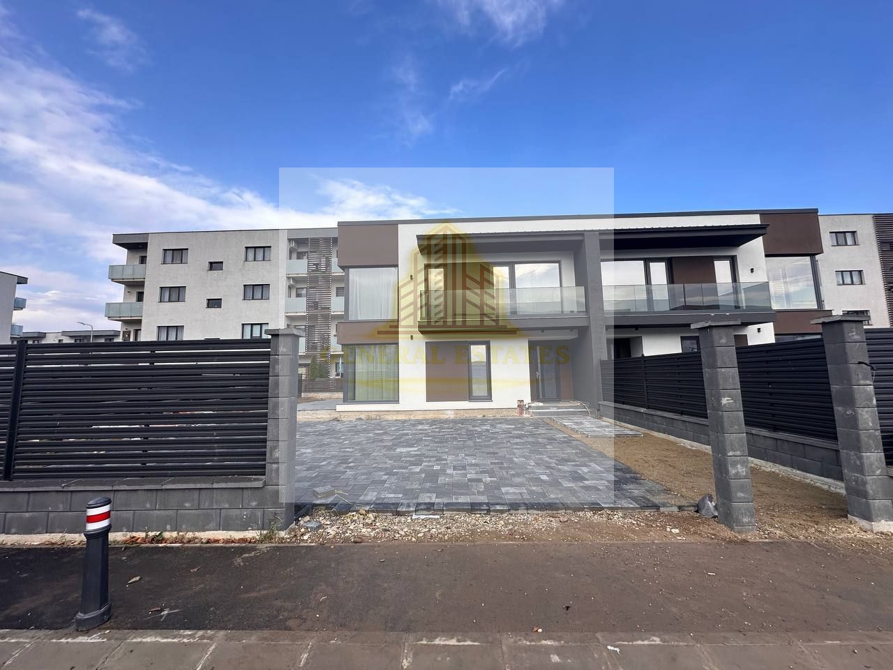 Case tip Duplex de vânzare în Ghimbav, Brașov – Cartierul Florilor - Poză 2