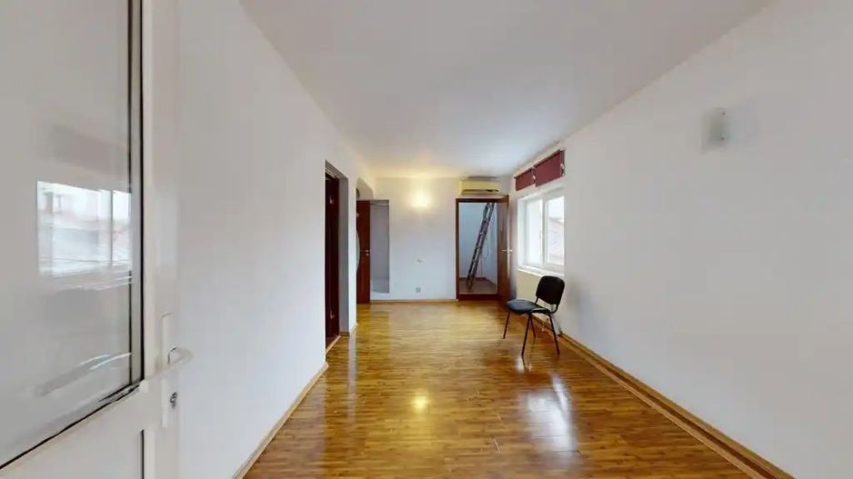 GROZAVESTI - Orhideea / Vila multifunctionala 251 mp / Teren 270 mp - Poză 39