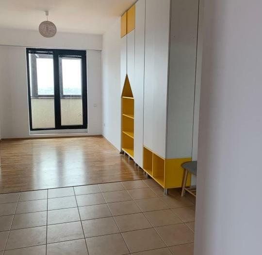 Apartament de Închiriat - 2 Camere, 90mp, Et11/14 Cu Vedere Superbă la Răsărit - Poză 8