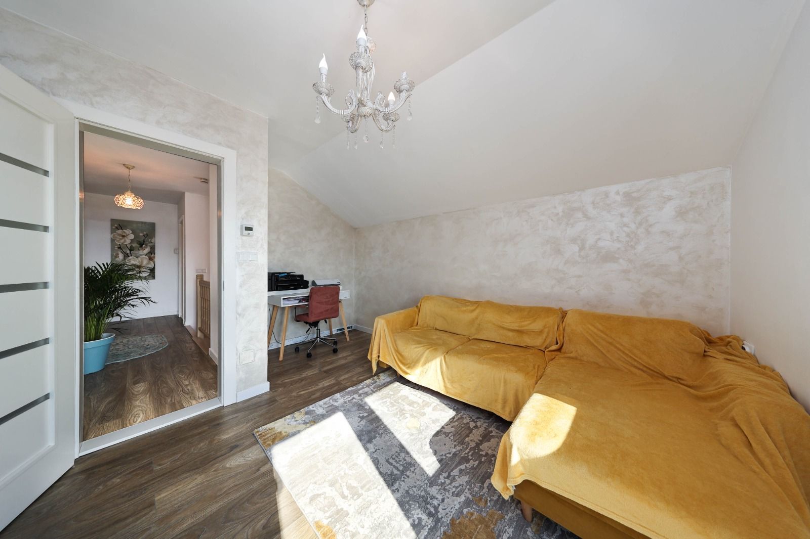 Casă Individuală Modernă de Vânzare | Sânpetru, Brașov - Poză 29