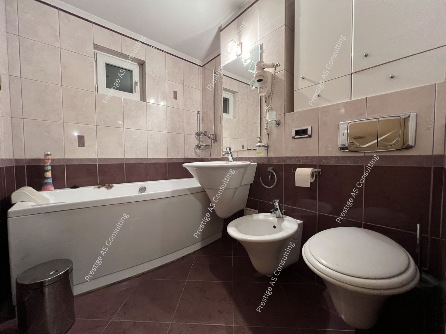 Apartament Decomandat | 3 Camere 2 Bai | Etajul 1 | Zona Matei Basarab - Poză 7