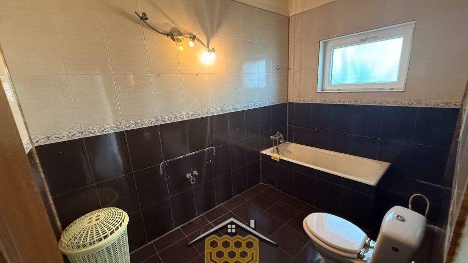 Oferta 2 case la pret de una in Ghercesti – Ideal pentru 2 familii - Poză 24