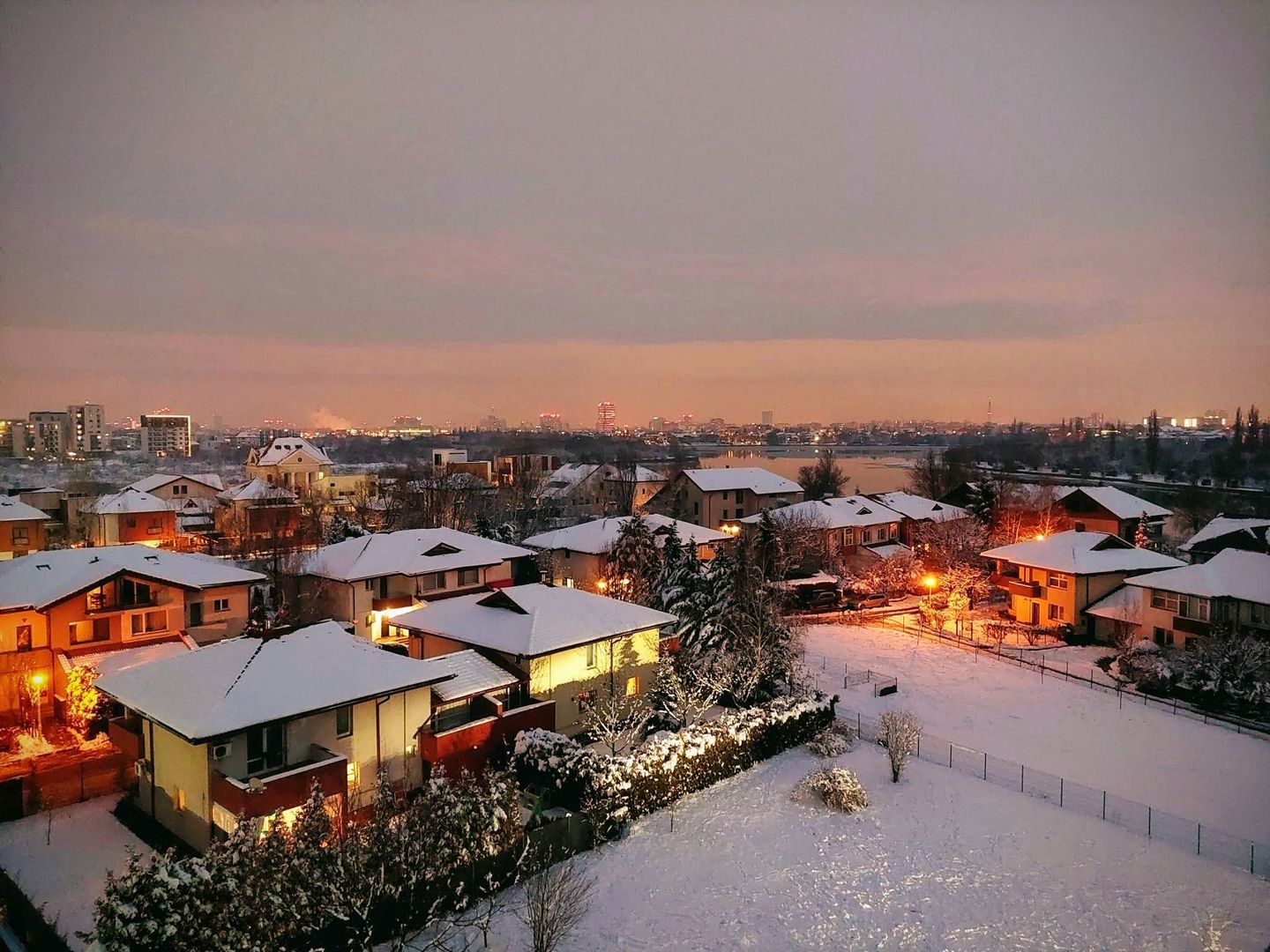 3 CAMERE || SISESTI || PANORAMA LAC GRIVITA - Poză 19