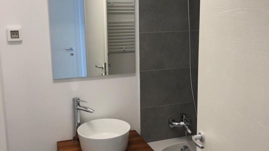 AP. 3 CAMERE ARCADIA, LOC PARCARE, INCALZIRE PARDOSEALA, METROU 5 MIN - Poză 10