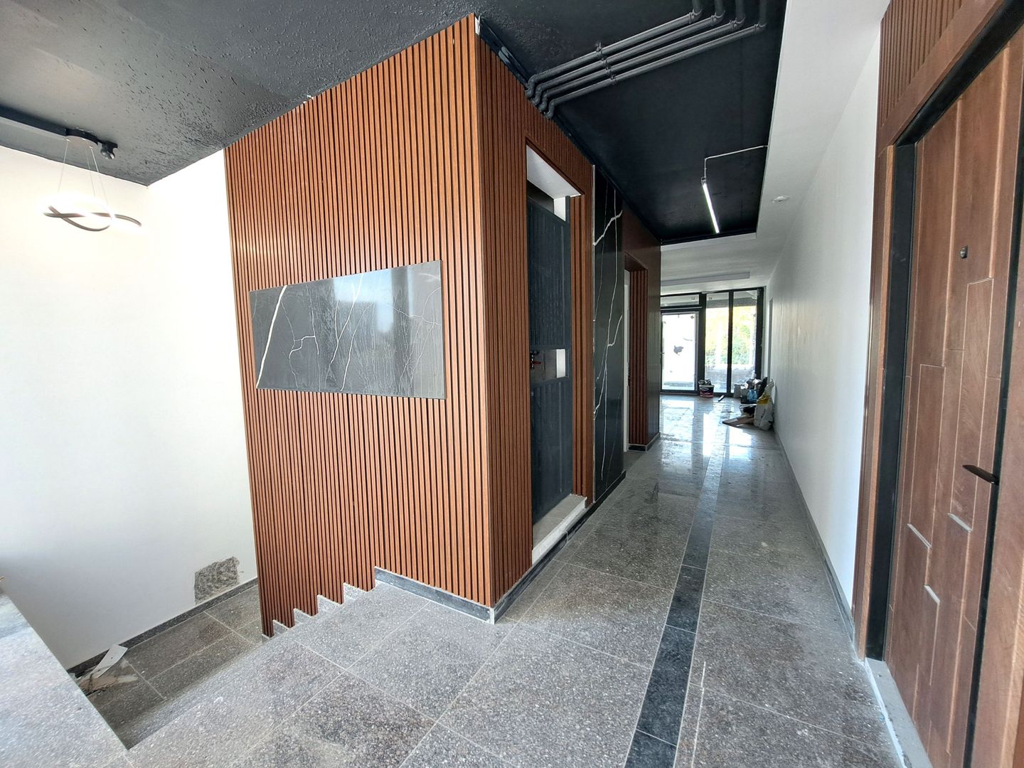 Apartament 3 camere, garaj si boxa - Sibiu central - Poză 5
