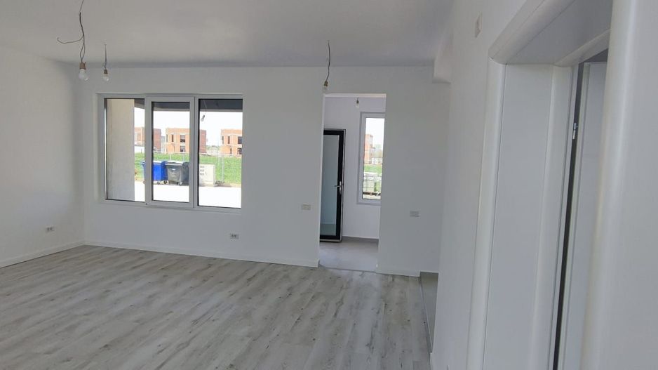 Vila 4  camere Parter - Poză 16