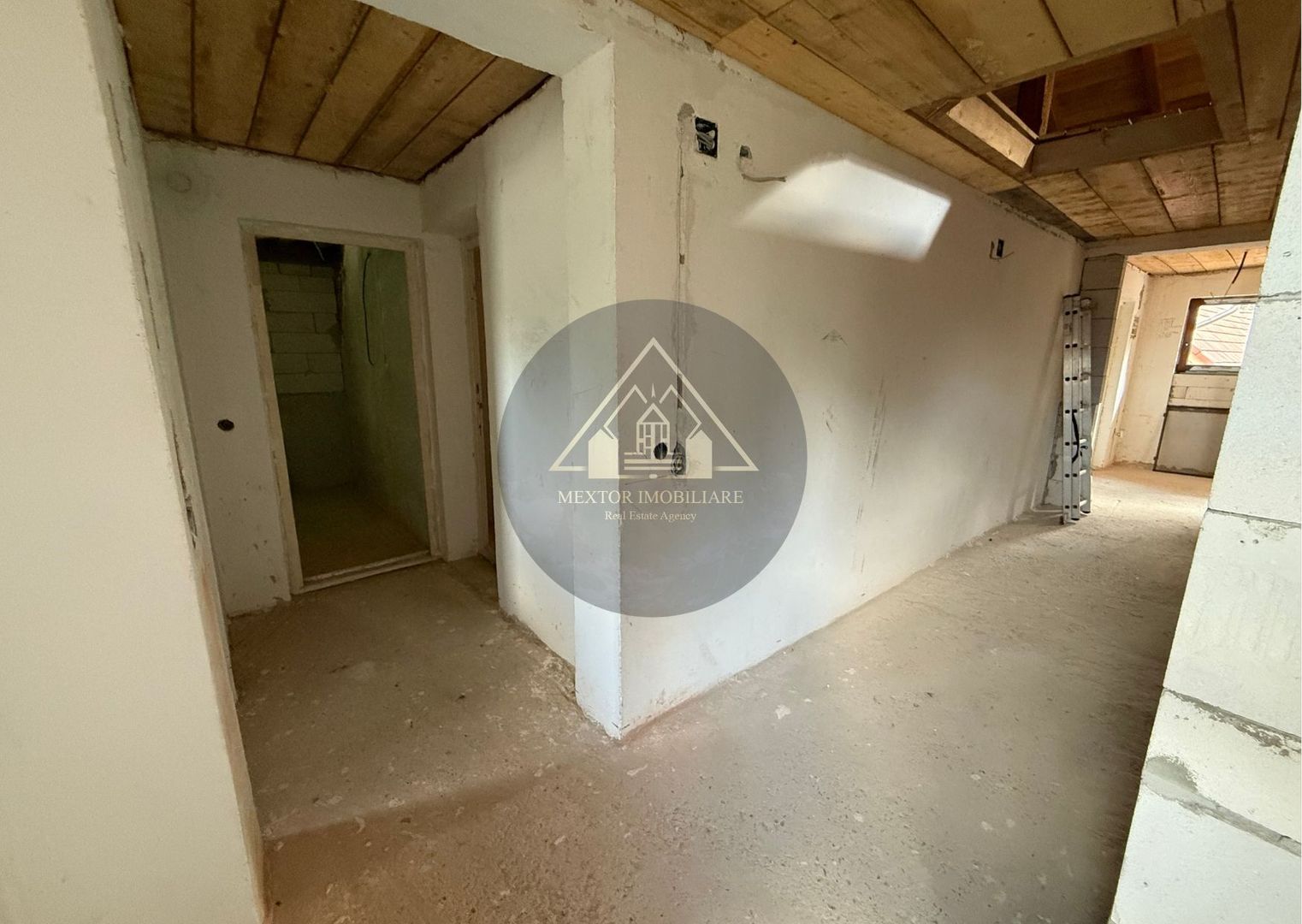 Casa mare în Ațel - Poză 17